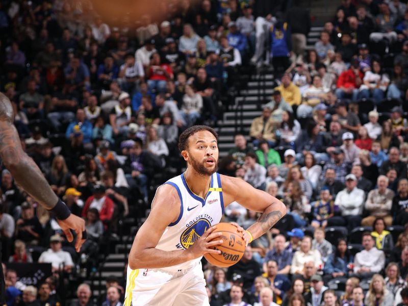 SALT LAKE CITY, UT - OCTOBER 25: Kyle Anderson #1 of the Golden State Warriors looks to pass the ball during the game on October 25, 2024 at Delta Center in Salt Lake City, Utah. NOTE TO USER: User expressly acknowledges and agrees that, by downloading and or using this Photograph, User is consenting to the terms and conditions of the Getty Images License Agreement. Mandatory Copyright Notice: Copyright 2024 NBAE (Photo by Melissa Majchrzak/NBAE via Getty Images)