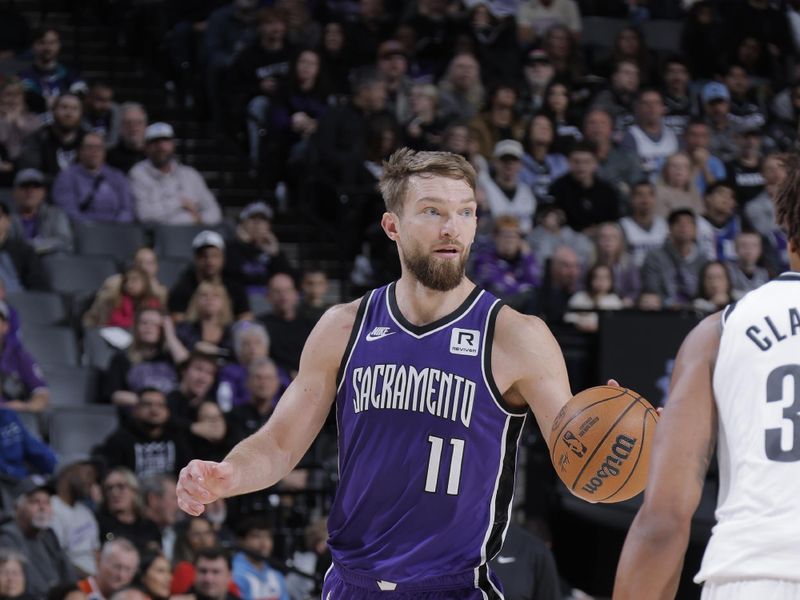 SACRAMENTO, CA - NOVEMBER 24: Domantas Sabonis #11 of the Sacramento Kings dribbles the ball during the game against the Brooklyn Nets on November 24, 2024 at Golden 1 Center in Sacramento, California. NOTE TO USER: User expressly acknowledges and agrees that, by downloading and or using this Photograph, user is consenting to the terms and conditions of the Getty Images License Agreement. Mandatory Copyright Notice: Copyright 2024 NBAE (Photo by Rocky Widner/NBAE via Getty Images)