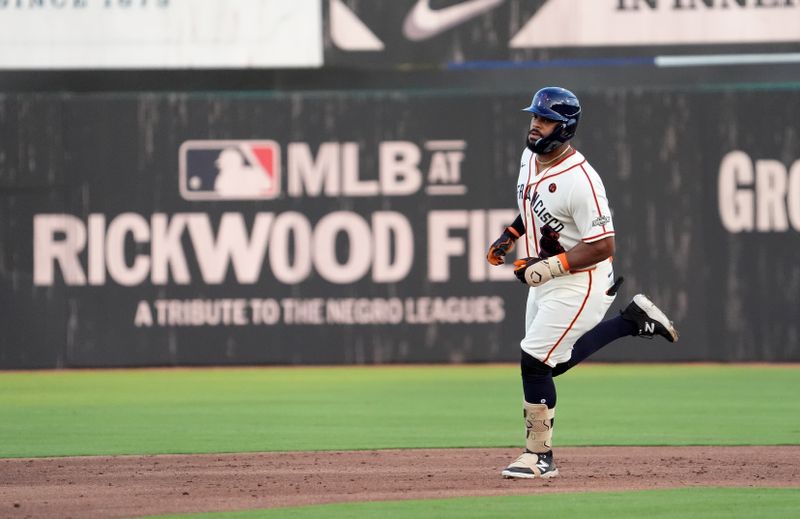 Jun 20, 2024; Fairfield, Alabama, USA; San Francisco Giants outfielder Heliot Ramos (17) rounds the bases after hitting a home run during the 3rd inning against the St. Louis Cardinals in the MLB at Rickwood Field tribute game to the Negro Leagues. Rickwood Field is the oldest baseball stadium in America. Mandatory Credit: John David Mercer-USA TODAY Sports