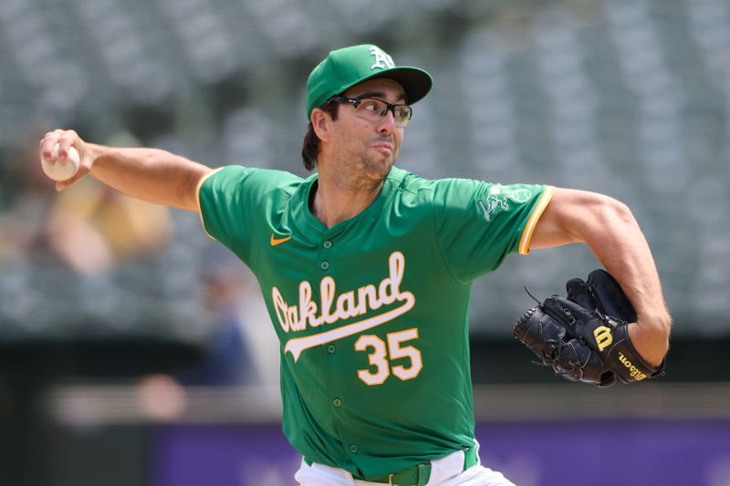 Aug 24, 2024; Oakland, California, USA; Oakland Athletics starting pitcher Joe Boyle (35) throws a pitch against the Milwaukee Brewers during the first inning at Oakland-Alameda County Coliseum. Mandatory Credit: Robert Edwards-USA TODAY Sports