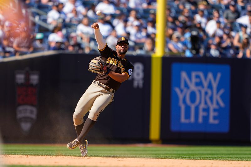 May 28, 2023; Bronx, New York, USA; San Diego Padres manager Bob Melvin (2) throws to second base for the force play after fielding New York Yankees left fielder Isiah Kiner-Falefa (12) (not pictured) ground ball during the eighth inning at Yankee Stadium. Mandatory Credit: Gregory Fisher-USA TODAY Sports