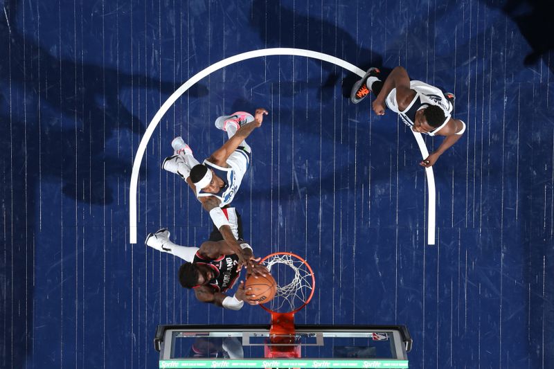 MINNEAPOLIS, MN - NOVEMBER 8: Deandre Ayton #2 of the Portland Trail Blazers dunks the ball during the game against the Minnesota Timberwolves on November 8, 2024 at Target Center in Minneapolis, Minnesota. NOTE TO USER: User expressly acknowledges and agrees that, by downloading and or using this Photograph, user is consenting to the terms and conditions of the Getty Images License Agreement. Mandatory Copyright Notice: Copyright 2024 NBAE (Photo by David Sherman/NBAE via Getty Images)