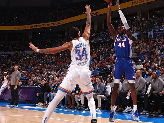 OKLAHOMA CITY, OK - NOVEMBER 25:  Paul Reed #44 of the Philadelphia 76ers shoots a three point basket during the game against the Oklahoma City Thunder on November 25, 2023 at Paycom Arena in Oklahoma City, Oklahoma. NOTE TO USER: User expressly acknowledges and agrees that, by downloading and or using this photograph, User is consenting to the terms and conditions of the Getty Images License Agreement. Mandatory Copyright Notice: Copyright 2023 NBAE (Photo by Zach Beeker/NBAE via Getty Images)