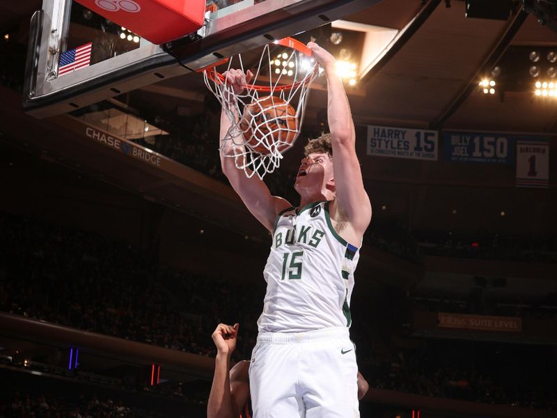 NEW YORK, NY - NOVEMBER 8: Liam Robbins #15 of the Milwaukee Bucks dunks the ball during the game against the New York Knicks on November 8, 2024 at Madison Square Garden in New York City, New York.  NOTE TO USER: User expressly acknowledges and agrees that, by downloading and or using this photograph, User is consenting to the terms and conditions of the Getty Images License Agreement. Mandatory Copyright Notice: Copyright 2024 NBAE  (Photo by Nathaniel S. Butler/NBAE via Getty Images)