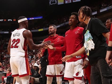 MIAMI, FL - DECEMBER 2: Jimmy Butler #22 of the Miami Heat celebrates during the game against the Indiana Pacers on December 2, 2023 at Kaseya Center in Miami, Florida. NOTE TO USER: User expressly acknowledges and agrees that, by downloading and or using this Photograph, user is consenting to the terms and conditions of the Getty Images License Agreement. Mandatory Copyright Notice: Copyright 2023 NBAE (Photo by Issac Baldizon/NBAE via Getty Images)