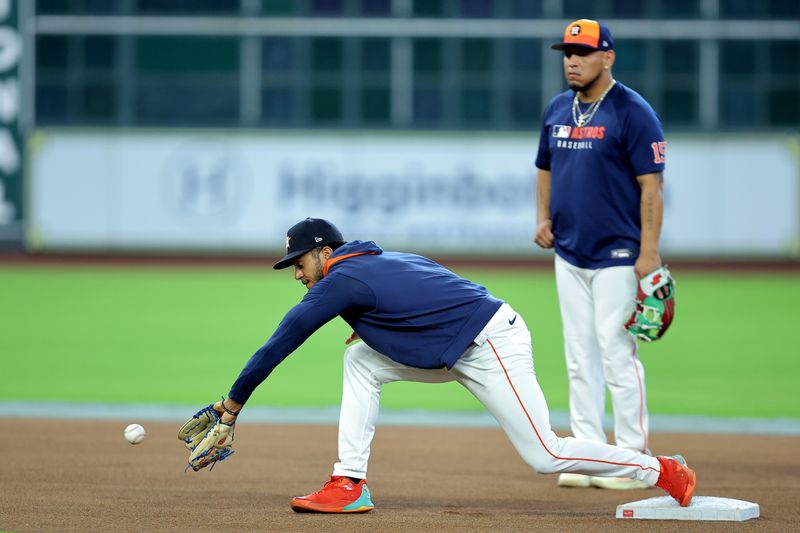 May 22, 2025; Houston, Texas, USA; Houston Astros shortstop Jeremy Pena (3) warms up prior to the game against the Seattle Mariners at Daikin Park. Mandatory Credit: Erik Williams-Imagn Images