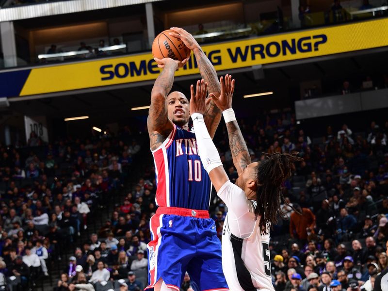 SACRAMENTO, CA - DECEMBER 1: DeMar DeRozan #10 of the Sacramento Kings shoots the ball during the game against the San Antonio Spurs on December 1, 2024 at Golden 1 Center in Sacramento, California. NOTE TO USER: User expressly acknowledges and agrees that, by downloading and or using this Photograph, user is consenting to the terms and conditions of the Getty Images License Agreement. Mandatory Copyright Notice: Copyright 2024 NBAE (Photo by Adam Pantozzi/NBAE via Getty Images)