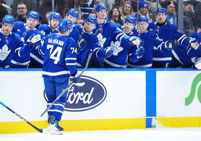 New Jersey Devils Struggle as Toronto Maple Leafs Capitalize on Powerplay at Scotiabank Arena