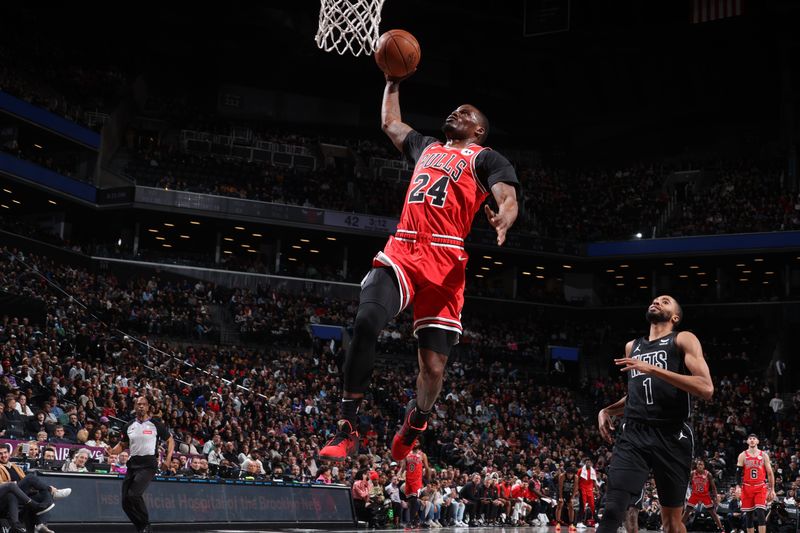 BROOKLYN, NY - MARCH 29: Javonte Green #24 of the Chicago Bulls drives to the basket during the game against the Brooklyn Nets on March 29, 2024 at Barclays Center in Brooklyn, New York. NOTE TO USER: User expressly acknowledges and agrees that, by downloading and or using this Photograph, user is consenting to the terms and conditions of the Getty Images License Agreement. Mandatory Copyright Notice: Copyright 2024 NBAE (Photo by Nathaniel S. Butler/NBAE via Getty Images)