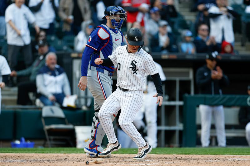 May 24, 2025; Chicago, Illinois, USA; Chicago White Sox shortstop Chase Meidroth (10) scores against the Texas Rangers during the sixth inning at Rate Field. Mandatory Credit: Kamil Krzaczynski-Imagn Images