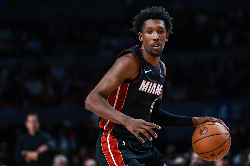 MEXICO CITY, MEXICO - NOVEMBER 02: Josh Richardson #0 of the Miami Heat controls the ball during the second half in the game against the Washington Wizards at Arena Ciudad de Mexico on November 02, 2024 in Mexico City, Mexico. NOTE TO USER: User expressly acknowledges and agrees that, by downloading and or using this photograph, User is consenting to the terms and conditions of the Getty Images License Agreement. (Photo by Manuel Velasquez/Getty Images)