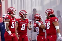 Fresno State Bulldogs' Offensive Fireworks Not Enough at Falcon Stadium