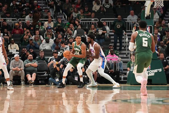 MILWAUKEE, WI - OCTOBER 26: Giannis Antetokounmpo #34 of the Milwaukee Bucks drives to the basket during the game against the Philadelphia 76ers on October 26, 2023 at the Fiserv Forum Center in Milwaukee, Wisconsin. NOTE TO USER: User expressly acknowledges and agrees that, by downloading and or using this Photograph, user is consenting to the terms and conditions of the Getty Images License Agreement. Mandatory Copyright Notice: Copyright 2023 NBAE (Photo by Jesse D. Garrabrant/NBAE via Getty Images).