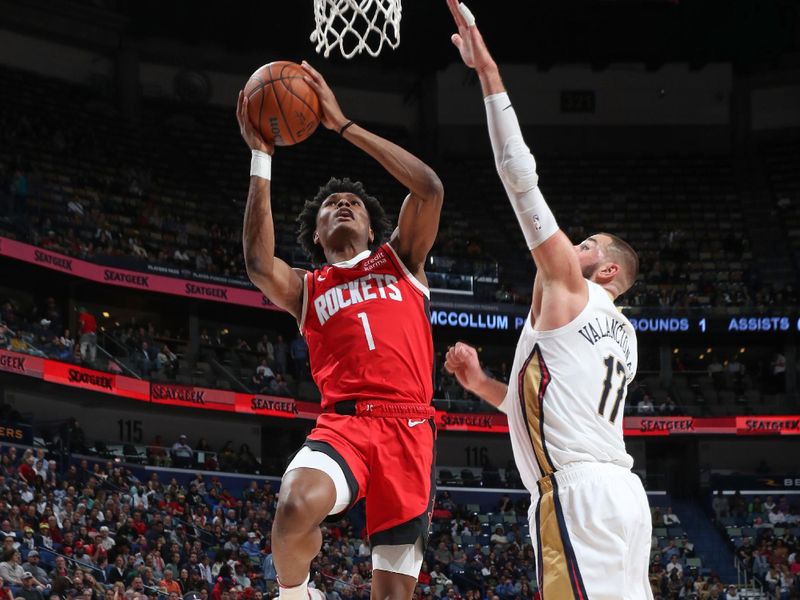 NEW ORLEANS, LA - FEBRUARY 22:  Amen Thompson #1 of the Houston Rockets shoots the ball during the game against the New Orleans Pelicans on February 22, 2024 at the Smoothie King Center in New Orleans, Louisiana. NOTE TO USER: User expressly acknowledges and agrees that, by downloading and or using this Photograph, user is consenting to the terms and conditions of the Getty Images License Agreement. Mandatory Copyright Notice: Copyright 2024 NBAE (Photo by Layne Murdoch Jr./NBAE via Getty Images)