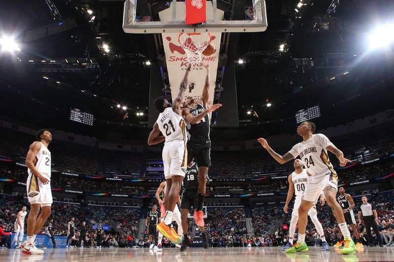 NEW ORLEANS, LA - FEBRUARY 25: Devin Vassell #24 of the San Antonio Spurs drives to the basket during the game against the New Orleans Pelicans on February 25, 2025 at the Smoothie King Center in New Orleans, Louisiana. NOTE TO USER: User expressly acknowledges and agrees that, by downloading and or using this Photograph, user is consenting to the terms and conditions of the Getty Images License Agreement. Mandatory Copyright Notice: Copyright 2025 NBAE (Photo by Layne Murdoch Jr./NBAE via Getty Images)