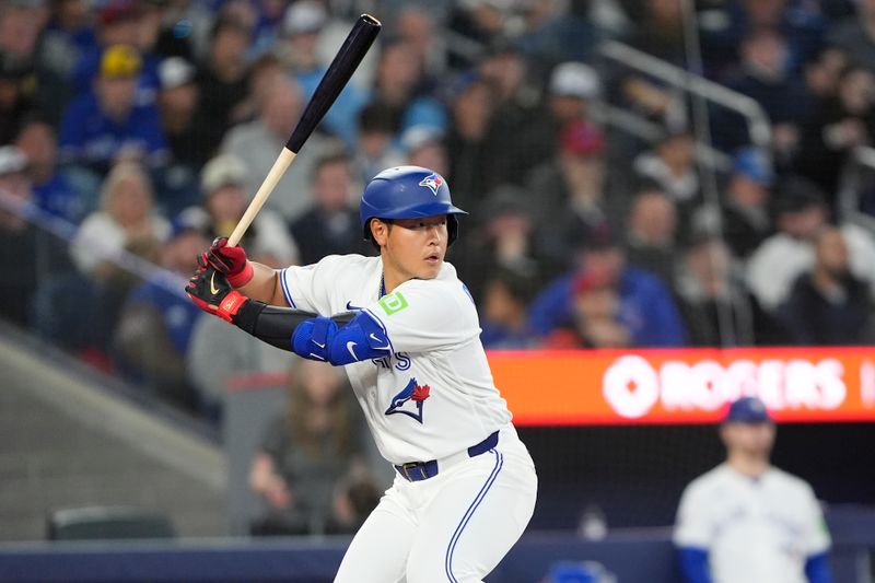 Mar 29, 2026; Toronto, Ontario, CAN; Toronto Blue Jays third baseman Kazuma Okamoto (7) during an at bat against the Athletics during the eighth inning at Rogers Centre. Mandatory Credit: John E. Sokolowski-Imagn Images