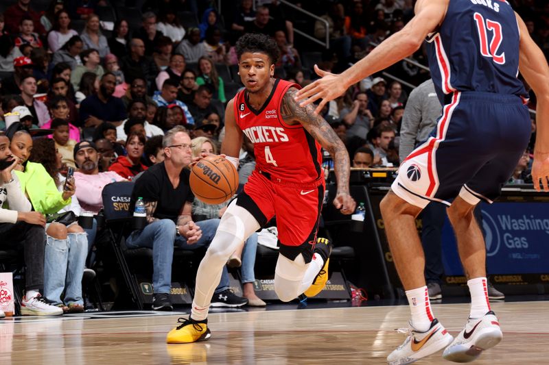 WASHINGTON, DC -? APRIL 9: Jalen Green #4 of the Houston Rockets drives to the basket against the Washington Wizards  on April 9, 2023 at Capital One Arena in Washington, DC. NOTE TO USER: User expressly acknowledges and agrees that, by downloading and or using this Photograph, user is consenting to the terms and conditions of the Getty Images License Agreement. Mandatory Copyright Notice: Copyright 2023 NBAE (Photo by Stephen Gosling/NBAE via Getty Images)