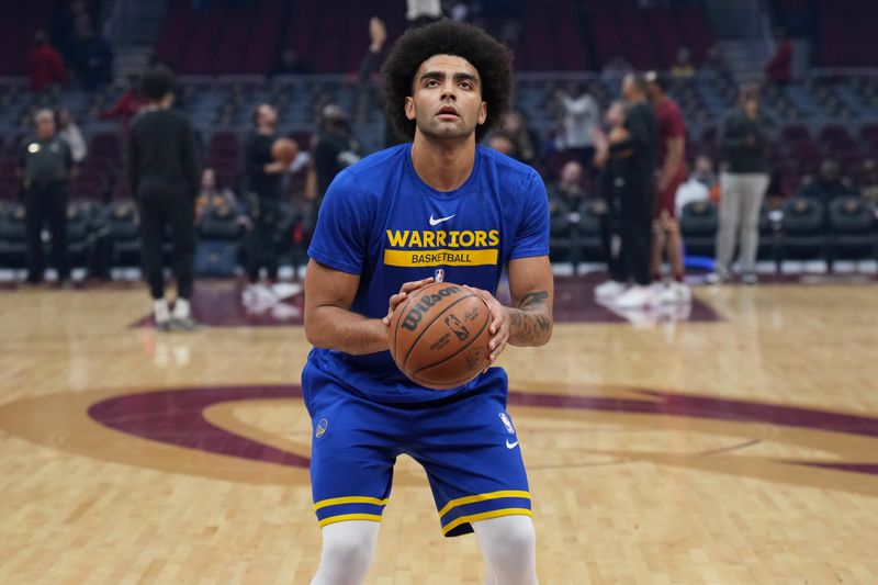 CLEVELAND, OH - JANUARY 20: Anthony Lamb #40 of the Golden State Warriors warms up before the game against the Cleveland Cavaliers on January 20, 2023 at Rocket Mortgage FieldHouse in Cleveland, Ohio. NOTE TO USER: User expressly acknowledges and agrees that, by downloading and/or using this Photograph, user is consenting to the terms and conditions of the Getty Images License Agreement. Mandatory Copyright Notice: Copyright 2023 NBAE (Photo by Jesse D. Garrabrant/NBAE via Getty Images)