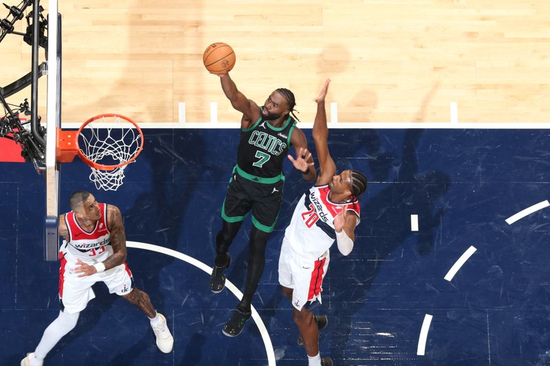 WASHINGTON, DC -? OCTOBER 24: Jaylen Brown #7 of the Boston Celtics drives to the basket during the game against the Washington Wizards on October 24, 2024 at Capital One Arena in Washington, DC. NOTE TO USER: User expressly acknowledges and agrees that, by downloading and or using this Photograph, user is consenting to the terms and conditions of the Getty Images License Agreement. Mandatory Copyright Notice: Copyright 2024 NBAE (Photo by Stephen Gosling/NBAE via Getty Images)