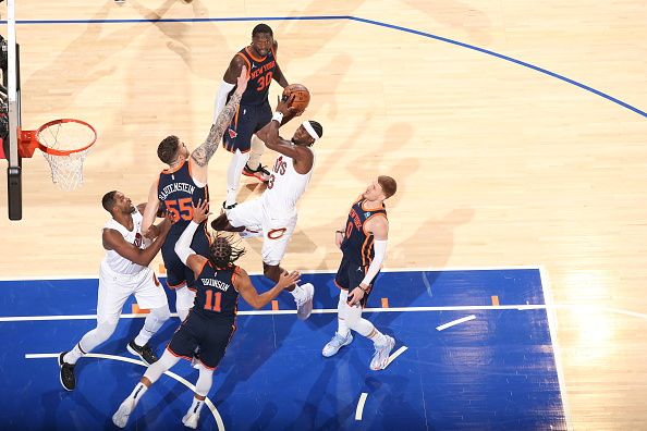 NEW YORK, NY - NOVEMBER 1: Caris LeVert #3 of the Cleveland Cavaliers shoots the ball during the game against the New York Knicks on November 1, 2023 at Madison Square Garden in New York City, New York.  NOTE TO USER: User expressly acknowledges and agrees that, by downloading and or using this photograph, User is consenting to the terms and conditions of the Getty Images License Agreement. Mandatory Copyright Notice: Copyright 2023 NBAE  (Photo by Nathaniel S. Butler/NBAE via Getty Images)