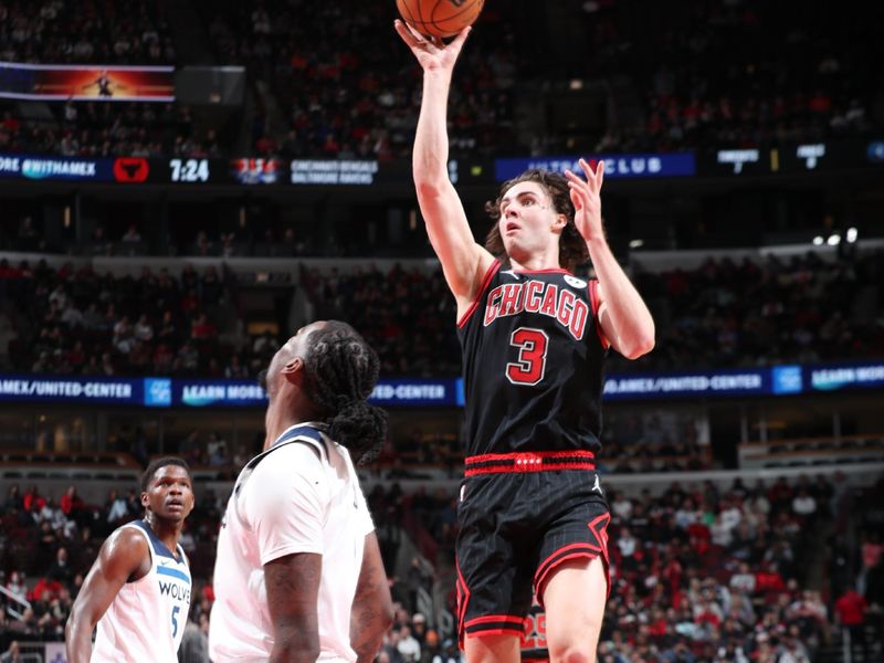 CHICAGO, IL - NOVEMBER 7: Josh Giddey #3 of the Chicago Bulls shoots the ball during the game against the Minnesota Timberwolves on November 7, 2024 at United Center in Chicago, Illinois. NOTE TO USER: User expressly acknowledges and agrees that, by downloading and or using this photograph, User is consenting to the terms and conditions of the Getty Images License Agreement. Mandatory Copyright Notice: Copyright 2024 NBAE (Photo by Jeff Haynes/NBAE via Getty Images)