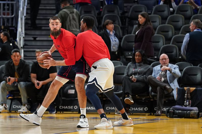 SAN FRANCISCO, CA - APRIL 12: Jonas Valanciunas #17 of the New Orleans Pelicans warms up before the game against the Golden State Warriors at Chase Center on April 12, 2024 in San Francisco, California. NOTE TO USER: User expressly acknowledges and agrees that, by downloading and/or using this photograph, User is consenting to the terms and conditions of the Getty Images License Agreement. (Photo by Kavin Mistry/Getty Images)