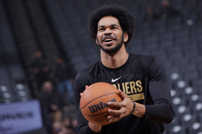 SACRAMENTO, CA - NOVEMBER 9: Jarrett Allen #31 of the Cleveland Cavaliers warms up before the game against the Sacramento Kings on November 9, 2022 at Golden 1 Center in Sacramento, California. NOTE TO USER: User expressly acknowledges and agrees that, by downloading and or using this Photograph, user is consenting to the terms and conditions of the Getty Images License Agreement. Mandatory Copyright Notice: Copyright 2022 NBAE (Photo by Rocky Widner/NBAE via Getty Images)