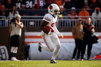 State Farm Stadium Clash: Arizona Cardinals Fall Short Against Philadelphia Eagles