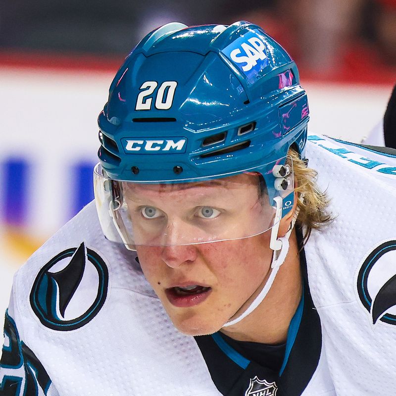 NHL San Jose Sharks left wing Fabian Zetterlund