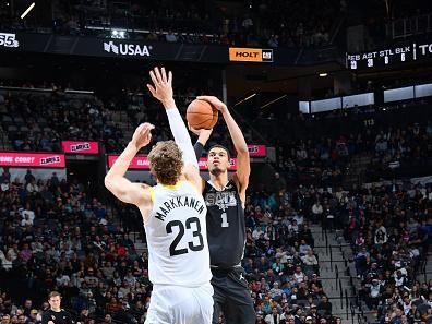 SAN ANTONIO, TX - DECEMBER 26: Victor Wembanyama #1 of the San Antonio Spurs shoots the ball during the game against the Utah Jazz on December 26, 2023 at the Frost Bank Center in San Antonio, Texas. NOTE TO USER: User expressly acknowledges and agrees that, by downloading and or using this photograph, user is consenting to the terms and conditions of the Getty Images License Agreement. Mandatory Copyright Notice: Copyright 2023 NBAE (Photos by Michael Gonzales/NBAE via Getty Images)