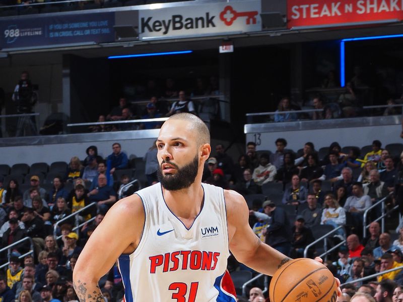 INDIANAPOLIS, IN - FEBRUARY 22:  Evan Fournier #31 of the Detroit Pistons  goes to the basket during the game on February 22, 2024 at Gainbridge Fieldhouse in Indianapolis, Indiana. NOTE TO USER: User expressly acknowledges and agrees that, by downloading and or using this Photograph, user is consenting to the terms and conditions of the Getty Images License Agreement. Mandatory Copyright Notice: Copyright 2024 NBAE (Photo by Ron Hoskins/NBAE via Getty Images)