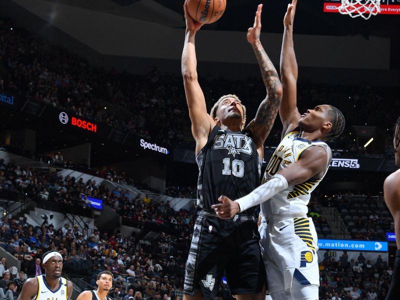 SAN ANTONIO, TX - MARCH 3: Jeremy Sochan #10 of the San Antonio Spurs shoots the ball during the game against the Indiana Pacers on March 3, 2024 at the Frost Bank Center in San Antonio, Texas. NOTE TO USER: User expressly acknowledges and agrees that, by downloading and or using this photograph, user is consenting to the terms and conditions of the Getty Images License Agreement. Mandatory Copyright Notice: Copyright 2024 NBAE (Photos by Michael Gonzales/NBAE via Getty Images)