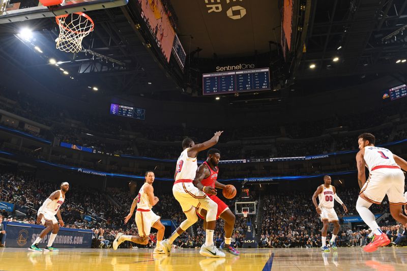 SAN FRANCISCO, CA - OCTOBER 29: Zion Williamson #1 of the New Orleans Pelicans dribbles the ball during the game against the Golden State Warriors on October 29, 2024 at Chase Center in San Francisco, California. NOTE TO USER: User expressly acknowledges and agrees that, by downloading and or using this photograph, user is consenting to the terms and conditions of Getty Images License Agreement. Mandatory Copyright Notice: Copyright 2024 NBAE (Photo by Noah Graham/NBAE via Getty Images)