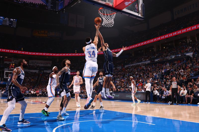 OKLAHOMA CITY, OK - MARCH 14: Josh Green #8 of the Dallas Mavericks drives to the basket during the game against the Oklahoma City Thunder on March 13, 2024 at Paycom Arena in Oklahoma City, Oklahoma. NOTE TO USER: User expressly acknowledges and agrees that, by downloading and or using this photograph, User is consenting to the terms and conditions of the Getty Images License Agreement. Mandatory Copyright Notice: Copyright 2024 NBAE (Photo by Zach Beeker/NBAE via Getty Images)