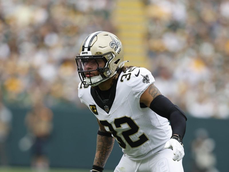 New Orleans Saints safety Tyrann Mathieu (32) during a NFL football game against the Green Bay Packers Sunday, Sept. 24, 2023, in Green Bay, Wis. (AP Photo/Jeffrey Phelps)