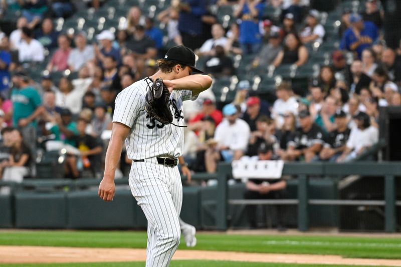 Jul 26, 2024; Chicago, Illinois, USA;  Chicago White Sox pitcher Drew Thorpe (33) after being relieved against the Seattle Mariners during the first inning at Guaranteed Rate Field. Mandatory Credit: Matt Marton-USA TODAY Sports