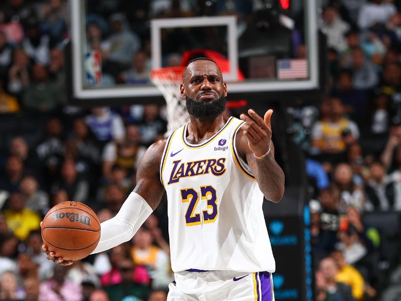 BROOKLYN, NY - MARCH 31: LeBron James #23 of the Los Angeles Lakers handles the ball during the game  on March 31, 2024 at Barclays Center in Brooklyn, New York. NOTE TO USER: User expressly acknowledges and agrees that, by downloading and or using this Photograph, user is consenting to the terms and conditions of the Getty Images License Agreement. Mandatory Copyright Notice: Copyright 2024 NBAE (Photo by David L. Nemec/NBAE via Getty Images)