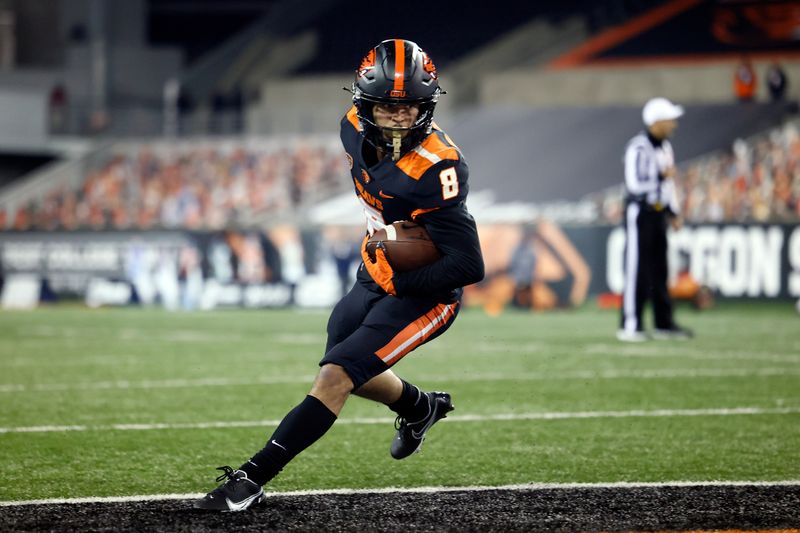 Nov 7, 2020; Corvallis, Oregon, USA; Oregon State Beavers wide receiver Trevon Bradford (8) makes a catch for a two-point conversion against the Washington State Cougars during the second half at Reser Stadium. Mandatory Credit: Soobum Im-USA TODAY Sports