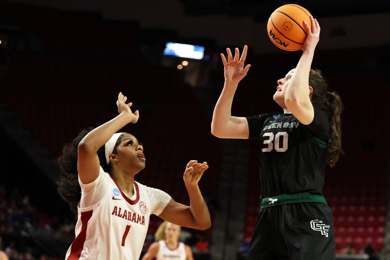 Alabama Crimson Tide Dominates Green Bay Phoenix in Early NCAA Playoff Showdown