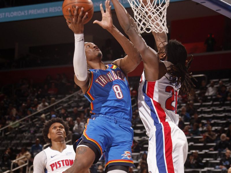 DETROIT, MI - JANUARY 28: Jalen Williams #8 of the Oklahoma City Thunder drives to the basket during the game against the Detroit Pistons on January 28, 2024 at Little Caesars Arena in Detroit, Michigan. NOTE TO USER: User expressly acknowledges and agrees that, by downloading and/or using this photograph, User is consenting to the terms and conditions of the Getty Images License Agreement. Mandatory Copyright Notice: Copyright 2024 NBAE (Photo by Brian Sevald/NBAE via Getty Images)