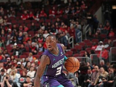 CHICAGO, IL - DECEMBER 6: Terry Rozier #3 of the Charlotte Hornets dribbles the ball during the game against the Chicago Bulls on December 6, 2023 at the United Center in Chicago, Illinois. NOTE TO USER: User expressly acknowledges and agrees that, by downloading and or using this Photograph, user is consenting to the terms and conditions of the Getty Images License Agreement. Mandatory Copyright Notice: Copyright 2023 NBAE (Photo by Gary Dineen/NBAE via Getty Images).