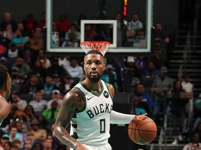 CHARLOTTE, NC - NOVEMBER 17: Damian Lillard #0 of the Milwaukee Bucks handles the ball during the game against the Charlotte Hornets during the In-Season Tournament on November 17, 2023 at Spectrum Center in Charlotte, North Carolina. NOTE TO USER: User expressly acknowledges and agrees that, by downloading and or using this photograph, User is consenting to the terms and conditions of the Getty Images License Agreement. Mandatory Copyright Notice: Copyright 2023 NBAE (Photo by Kent Smith/NBAE via Getty Images)