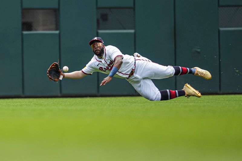Braves' Austin Riley and Cardinals Set for a Thrilling Showdown at Busch Stadium