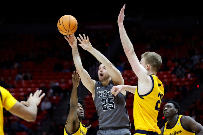 Feb 5, 2023; Salt Lake City, Utah, USA; Utah Utes guard Rollie Worster (25) gets off a pass against California Golden Bears guard Joel Brown (1) and forward Lars Thiemann (21) in the second half at Jon M. Huntsman Center. Mandatory Credit: Jeffrey Swinger-USA TODAY Sports