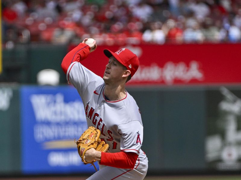 May 4, 2023; St. Louis, Missouri, USA;  Los Angeles Angels starting pitcher Griffin Canning (47) pitches against the St. Louis Cardinals during the first inning at Busch Stadium. Mandatory Credit: Jeff Curry-USA TODAY Sports