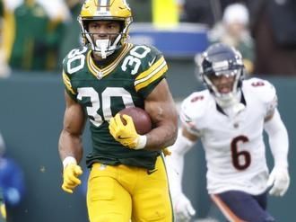 Green Bay Packers running back Chris Brooks (30) runs during an NFL football game against the Chicago Bears Sunday, Jan. 5, 2025, in Green Bay, Wis. (AP Photo/Jeffrey Phelps