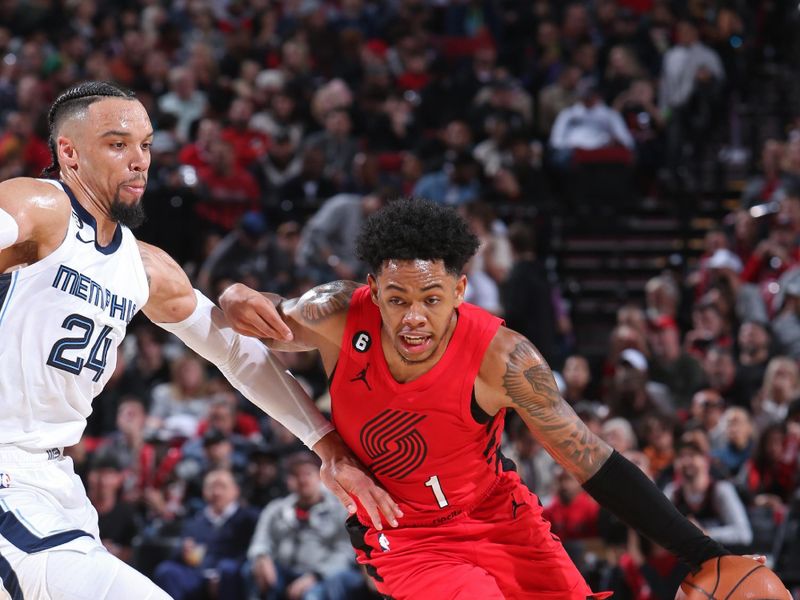 PORTLAND, OR - NOVEMBER 2: Anfernee Simons #1 of the Portland Trail Blazers drives to the basket against the Memphis Grizzlies on November 2, 2022 at the Moda Center Arena in Portland, Oregon. NOTE TO USER: User expressly acknowledges and agrees that, by downloading and or using this photograph, user is consenting to the terms and conditions of the Getty Images License Agreement. Mandatory Copyright Notice: Copyright 2022 NBAE (Photo by Sam Forencich/NBAE via Getty Images)