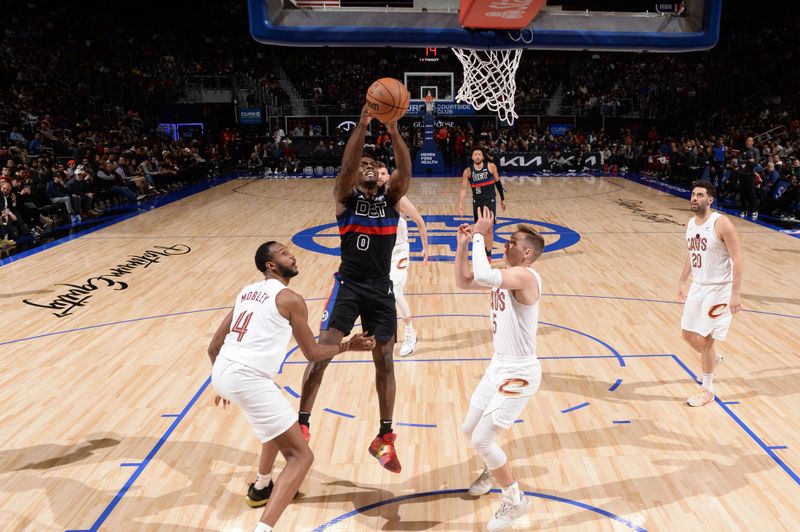 DETROIT, MI - MARCH 1: Jalen Duren #0 of the Detroit Pistons shoots the ball during the game against the Cleveland Cavaliers on March 1, 2024 at Little Caesars Arena in Detroit, Michigan. NOTE TO USER: User expressly acknowledges and agrees that, by downloading and/or using this photograph, User is consenting to the terms and conditions of the Getty Images License Agreement. Mandatory Copyright Notice: Copyright 2024 NBAE (Photo by Chris Schwegler/NBAE via Getty Images)