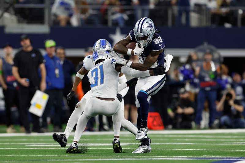 Dallas Cowboys wide receiver CeeDee Lamb (88) carries the ball after a reception during an NFL football game against the Detroit Lions, Saturday, Dec. 30, 2023, in Arlington, Texas. (AP Photo/Matt Patterson)