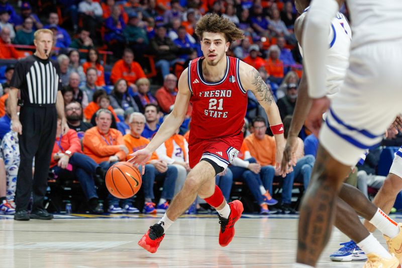 Feb 17, 2024; Boise, Idaho, USA; Fresno State Bulldogs guard Isaiah Pope (21) during the first half against the Boise State Broncos at ExtraMile Arena. Mandatory Credit: Brian Losness-USA TODAY Sports
